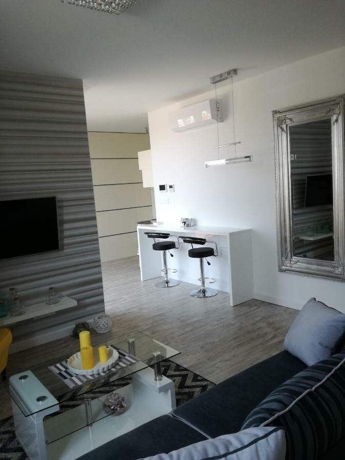 Ambiente Apartment Dunajska Streda Exterior photo